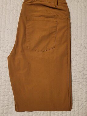 All In Motion Warm Brown Tech Travel Chino Pants Trousers Mens Size 32 x 30